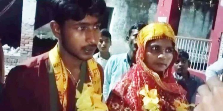 मुस्लिम युवती सबीना ने शादी कर अपनाया हिंदू धर्म, नाम रखा सुमन, बोली- विजय न मिलते तो कर लेती आत्महत्या