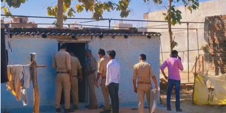 पति का चाकू से गला काटा, अपने शरीर पर बनाए निशान; पुलिस को गुमराह करने के लिए बनाई झूठी कहानी