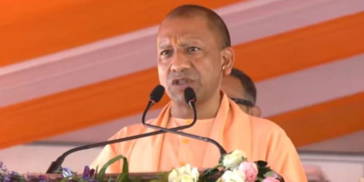 ‘लातों के भूत बातों से नहीं मानेंगे’; मुर्शिदाबाद हिंसा पर सीएम योगी का बड़ा बयान, बोले- बांग्लादेश क्यों नहीं चले जाते