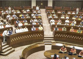 लोकसभा में वक्फ संशोधन विधेयक पास, पक्ष में 288 जबकि विरोध में 232 मत पड़े