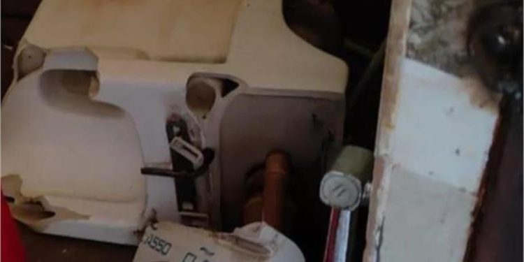 Greater Noida में हैरान करने वाली घटना, वेस्टर्न टॉयलेट सीट फटने से तेज धमाका; सहम गया पूरा परिवार