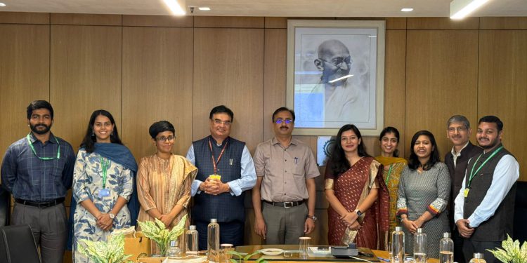 ग्रेटर नोएडा में आए 5 आईएएस अफसरों ने किया आईआईटीजीएनएल, एमएमएलएच-एमएमटीएच का अध्ययन 