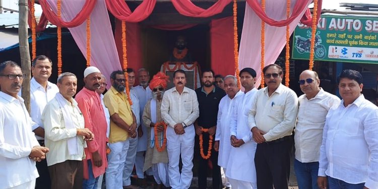 स्वतंत्रता संग्राम के 84 शहीदों को किया गया नमन, राव उमराव सिंह की प्रतिमा को प्रमुख स्थल पर लगाने की उठी मांग