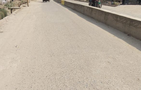 शाहबेरी में सड़क चौड़ीकरण का कार्य पूरा, वाहनों की आवाजाही शुरू, ट्रैफिक जाम से मिलेगी निजात