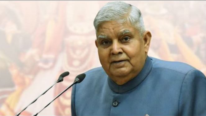 उपराष्ट्रपति जगदीप धनखड़ का स्वास्थ्य बिगड़ा, नैनीताल राजभवन में चल रहा उपचार
