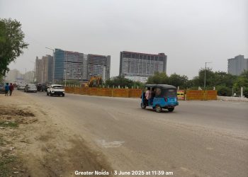 चार मूर्ति चौक पर अंडरपास का कार्य तेज, 60 मीटर रोड पर डायवर्जन