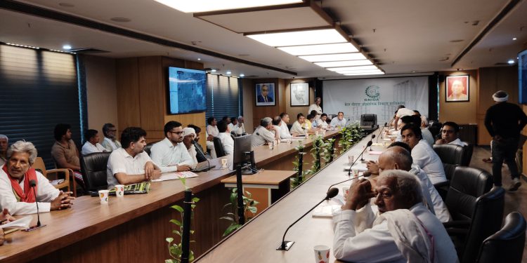 ग्रेटर नोएडा अथॉरिटी में मायचा के लीजबैक के प्रकरणों पर हुई सुनवाई