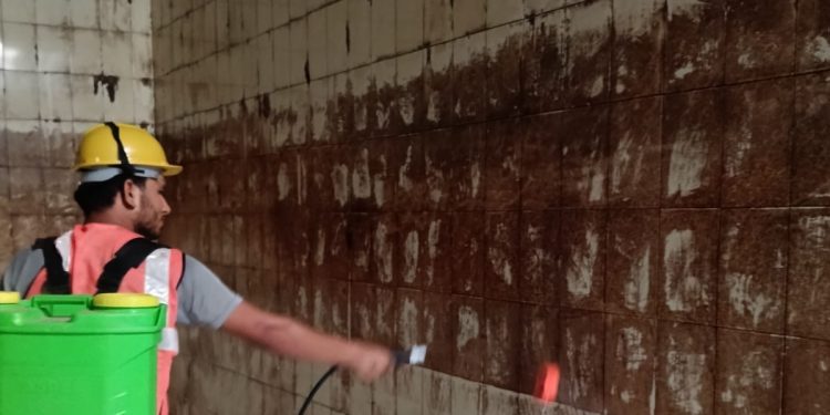 ग्रेटर नोएडा में भूमिगत जलाशयों की सफाई जारी, अब तक 14 जलाशय की हुई सफाई