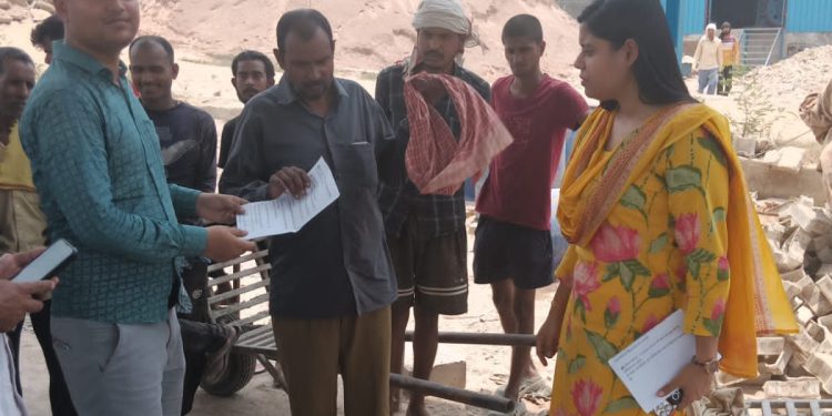 विश्व बाल श्रम निषेध दिवस पर ग्रेनो प्राधिकरण ने चलाया अभियान