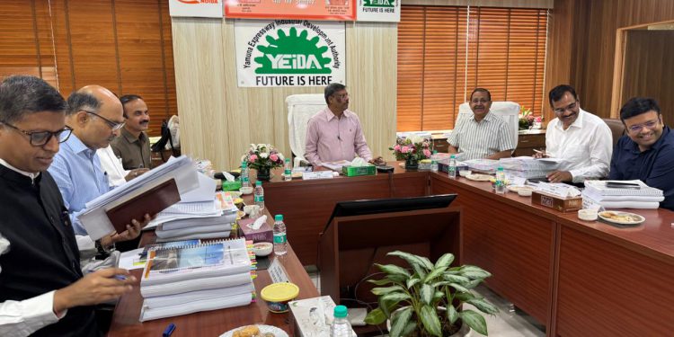 यमुना प्राधिकरण की 85वीं बोर्ड बैठक में 15 बड़े फैसले, विकास कार्यों को नई रफ्तार