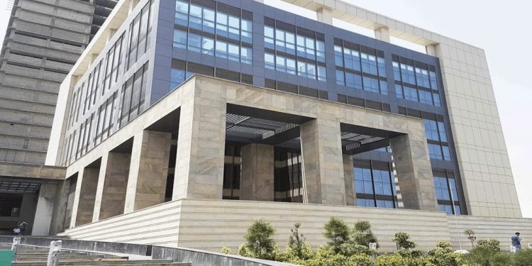 ग्रेनो प्राधिकरण में ई-ऑफिस शुरू, अब फाइल वर्क होगा ऑनलाइन