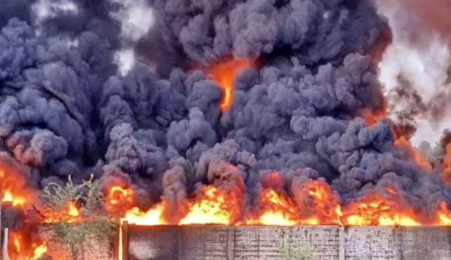 तमिलनाडु में मालगाड़ी दुर्घटनाग्रस्त, टैंकरों में लगी भीषण आग, इलाके में मचा हड़कंप