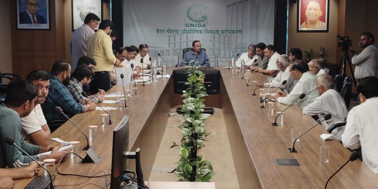 डाढ़ा के 104 किसानों को मिले आबादी भूखंड, समान आकार के 40 भूखंडों का हुआ ड्रा