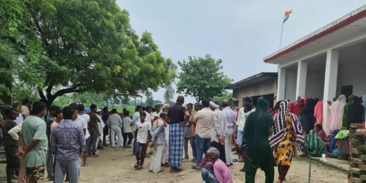 अमेठी: चाची-भतीजी को नाग-नागिन ने डसा, हॉस्पिटल में मौत… गांव में फैली दहशत