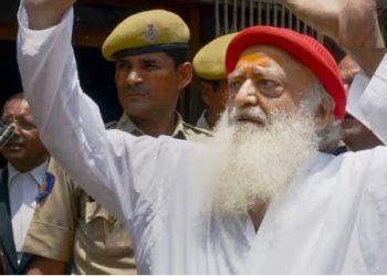 गुजरात हाईकोर्ट ने आसाराम बापू की अंतरिम जमानत 21 अगस्त तक बढ़ाई