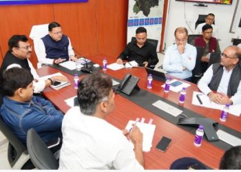 चमोली आपदा: सीएम धामी के निर्देश, क्षतिग्रस्त मकानों के लिए और मृतकों के परिजनों को दें 5 लाख की सहायता राशि