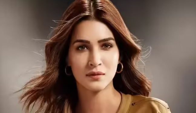 कृति सेनन ने मुंबई में खरीदा सी फेसिंग डुप्लेक्स पेंटहाउस, कीमत जान पैरों तले खिसक जाएगी जमीन