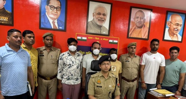 दिल्ली-एनसीआर में गांजा बेचने वाले गिरफ्तार, ओडिशा से ऐसे छिपाकर लाते थे खेप