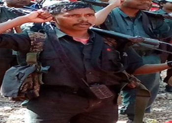 चाईबासा में पुलिस और नक्सलियों के बीच भीषण मुठभेड़, इनामी नक्सली ढेर