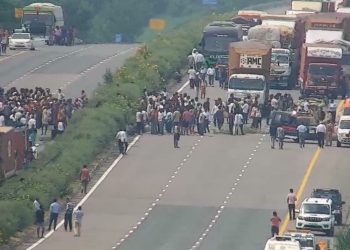 उन्नाव में लखनऊ-आगरा एक्सप्रेसवे पर बेकाबू कार ने मजदूरों को कुचला; 4 की मौत, 2 की हालत गंभीर