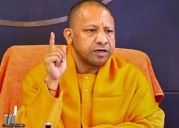 कौन हैं एसडीएम जयेंद्र स‍िंह? योगी सरकार की कार्रवाई से मची खलबली