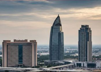 जेवर एयरपोर्ट के पास तय होगी इमारतों की ऊंचाई, दूरी के हिसाब से बनेंगे 5 जोन, हिल जाएगा रियल एस्‍टेट मार्केट