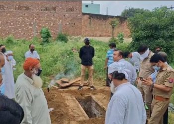 12 दिन पहले हुई मौत, अब कब्र खोदकर निकाला गया व्यापारी का शव…क्या है वजह?