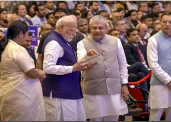 सेमीकॉन इंडिया 2025: पीएम मोदी ने किया उद्घाटन, बोले- भारत के साथ सेमीकंडक्टर में भविष्य बनाने को दुनिया तैयार