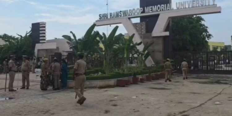 उत्तर प्रदेश: बाराबंकी में लाठीचार्ज पर CM योगी का एक्शन, सीओ को हटाया, चौकी की पूरी पुलिस फोर्स लाइन हाजिर