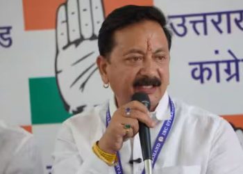 UKSSSC पेपर लीक विवाद, कांग्रेस ने सरकार पर फोड़ा ठीकरा, मसूरी में पुतला दहन