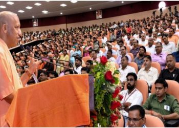 9 साल में 3 गुनी हुई UP की GDP, बोले CM योगी- आज प्रदेश के हर सेक्टर में दिख रहा विकास