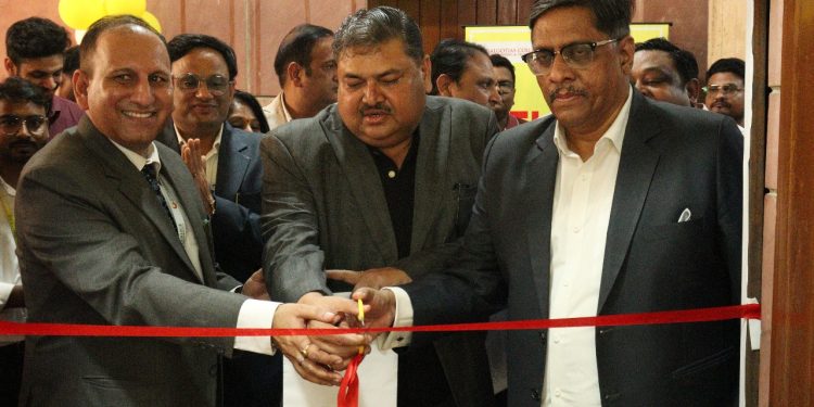 गलगोटिया कॉलेज और अल्ट्राटेक सीमेंट मिलकर बनाएंगे आधुनिक सेंटर ऑफ एक्सीलेंस