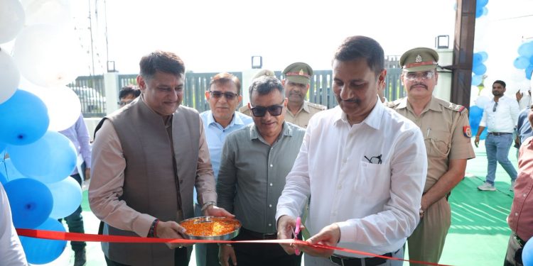 मेडिकल डिवाइस पार्क में पहला बायोमेडिकल यूनिट: Krish Biomedicals ने YEIDA में रचा इतिहास