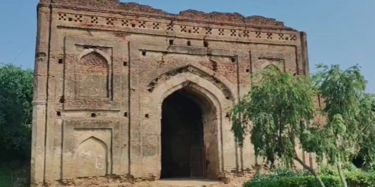 चंदौली का रहस्यमयी ‘हेतम खान’ किला… जहां पूरी की पूरी बारात हो गई थी गायब!