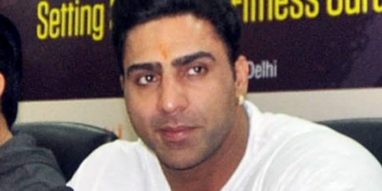 सलमान खान के इस को-एक्टर का निधन, हार्ट अटैक से हुई मौत