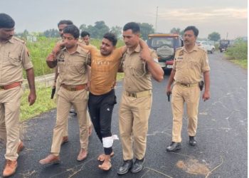 उपद्रव में पुलिस पर फायरिंग करने वाला गैंगस्‍टर मुठभेड़ में गिरफ्तार, आईएमसी के जिला अध्यक्ष समेत कुल 17 पकड़े गए