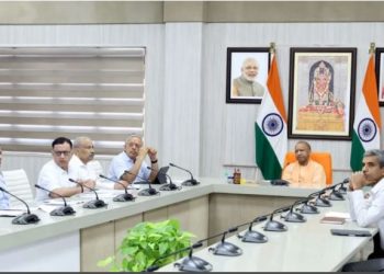 UP में एक्सप्रेस-वे पर खुलेगी फायर चौकी, हर 100KM पर तैनात होगी एक टीम; गाड़ियों में झटपट बुझेगी आग!