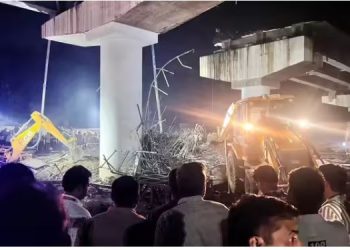 फिरोजाबाद: टूंडला में निर्माणाधीन रेलवे ओवरब्रिज गिरा, 7 मजदूर दबे; 2 की हालत गंभीर