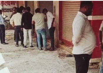 मुख्तार अंसारी के गजल होटल की 6 दुकानों के खुले ताले, सुप्रीम कोर्ट ने दिया था आदेश