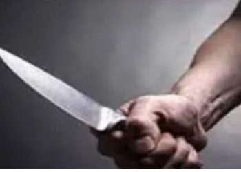 पूजा कर लौट रहे पुजारी पर चाकू से जानलेवा हमला, तोड़फोड़ के विरोध का बदला; अज्ञात हमलावर फरार