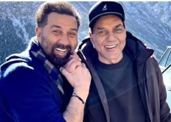 सांस लेने में हो रही थी तकलीफ, धर्मेंद्र के ICU में भर्ती होने की असली वजह आई सामने