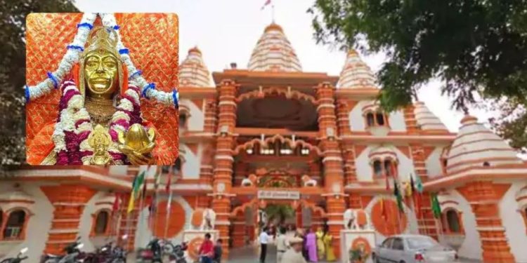 ‘ऐसा लगा जैसे चूना खा लिया हो’, ग्रेटर नोएडा में मंदिर का प्रसाद खाने से क्यों बिगड़ी 7 लोगों की हालत?