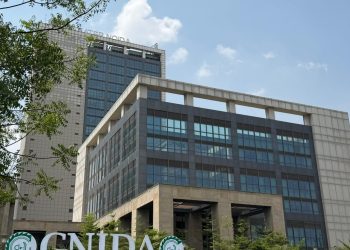 ग्रेटर नोएडा प्राधिकरण बनेगा तकनीकी गवर्नेंस का अग्रदूत, इसरो के सहयोग से विकसित होगा एआई आधारित अतिक्रमण मॉनिटरिंग सिस्टम