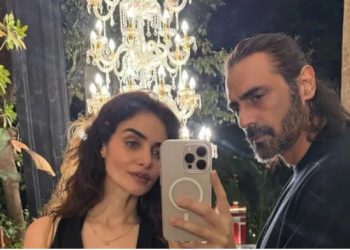 Dhurandhar एक्टर अर्जुन रामपाल ने की सगाई, बिना शादी के हैं 2 बच्चों के पिता