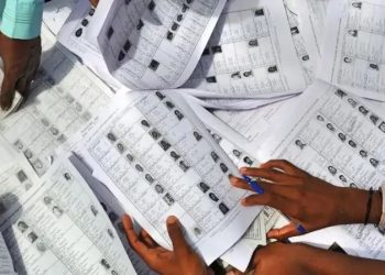 नोएडा, ग्रेटर नोएडा में SIR के लगेंगे 500 विशेष कैंप, हर बूथ पर जमा होंगे फॉर्म